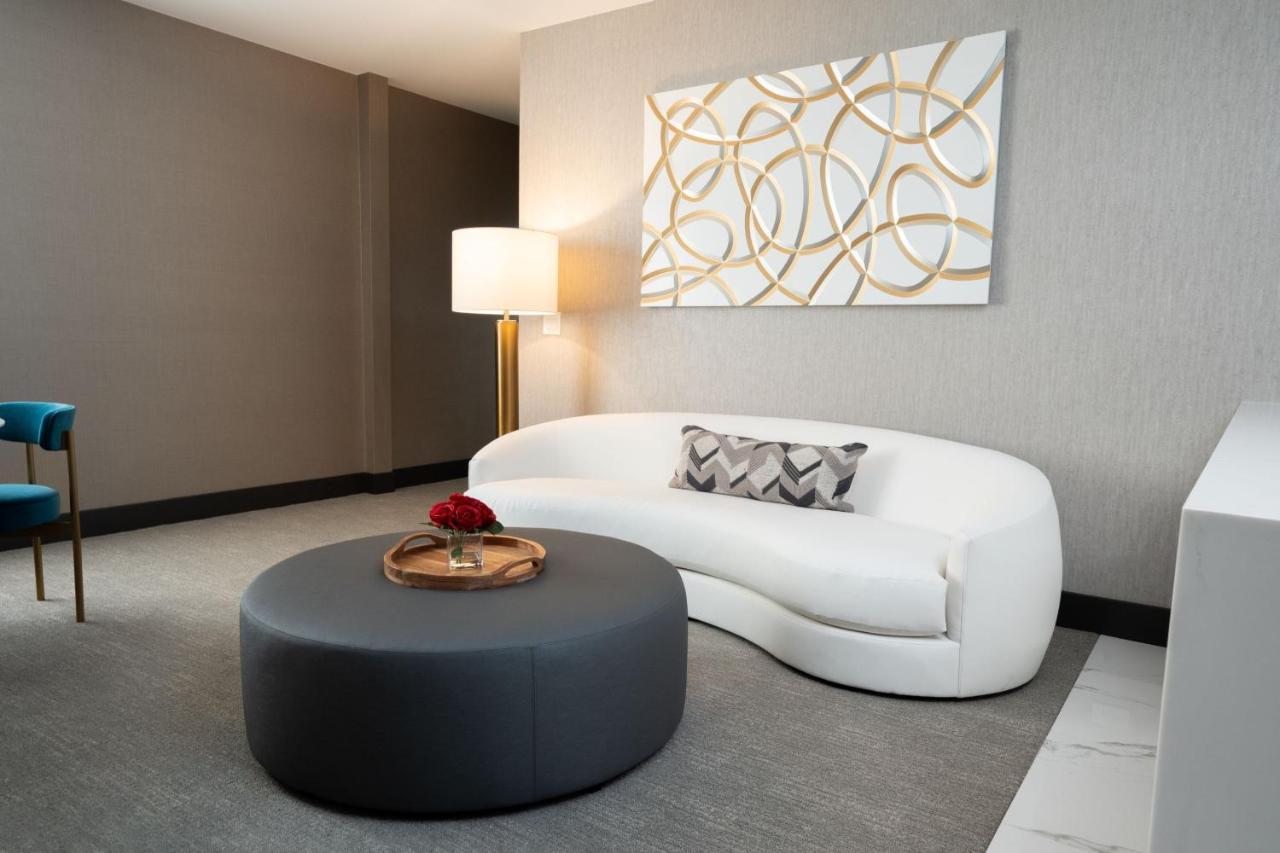 Springhill Suites By Marriott Chicago Chinatown Eksteriør billede