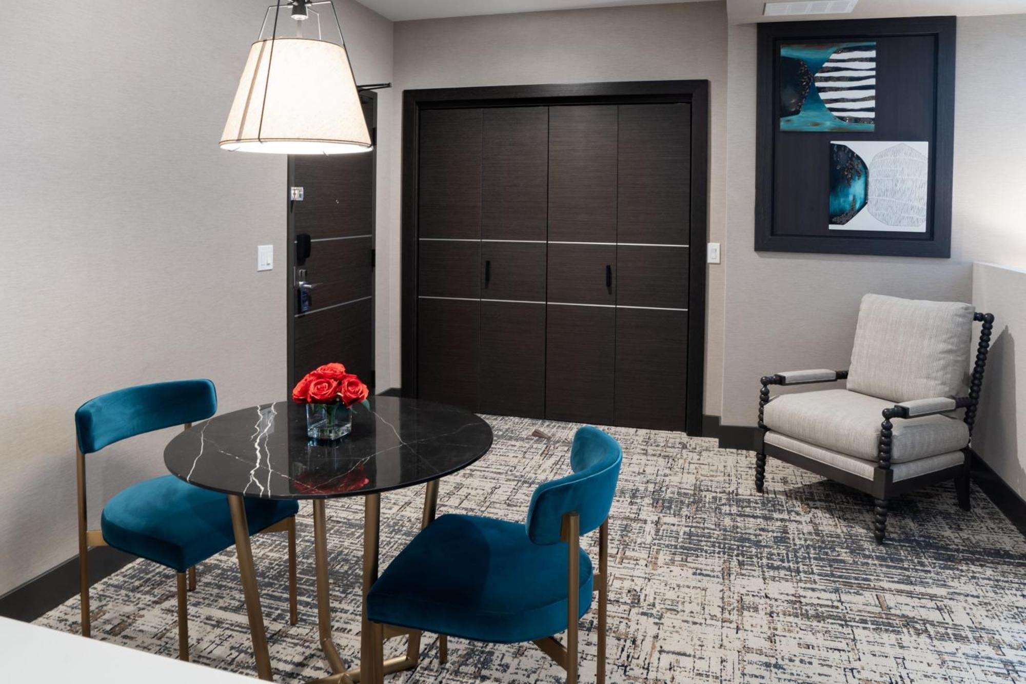 Springhill Suites By Marriott Chicago Chinatown Eksteriør billede