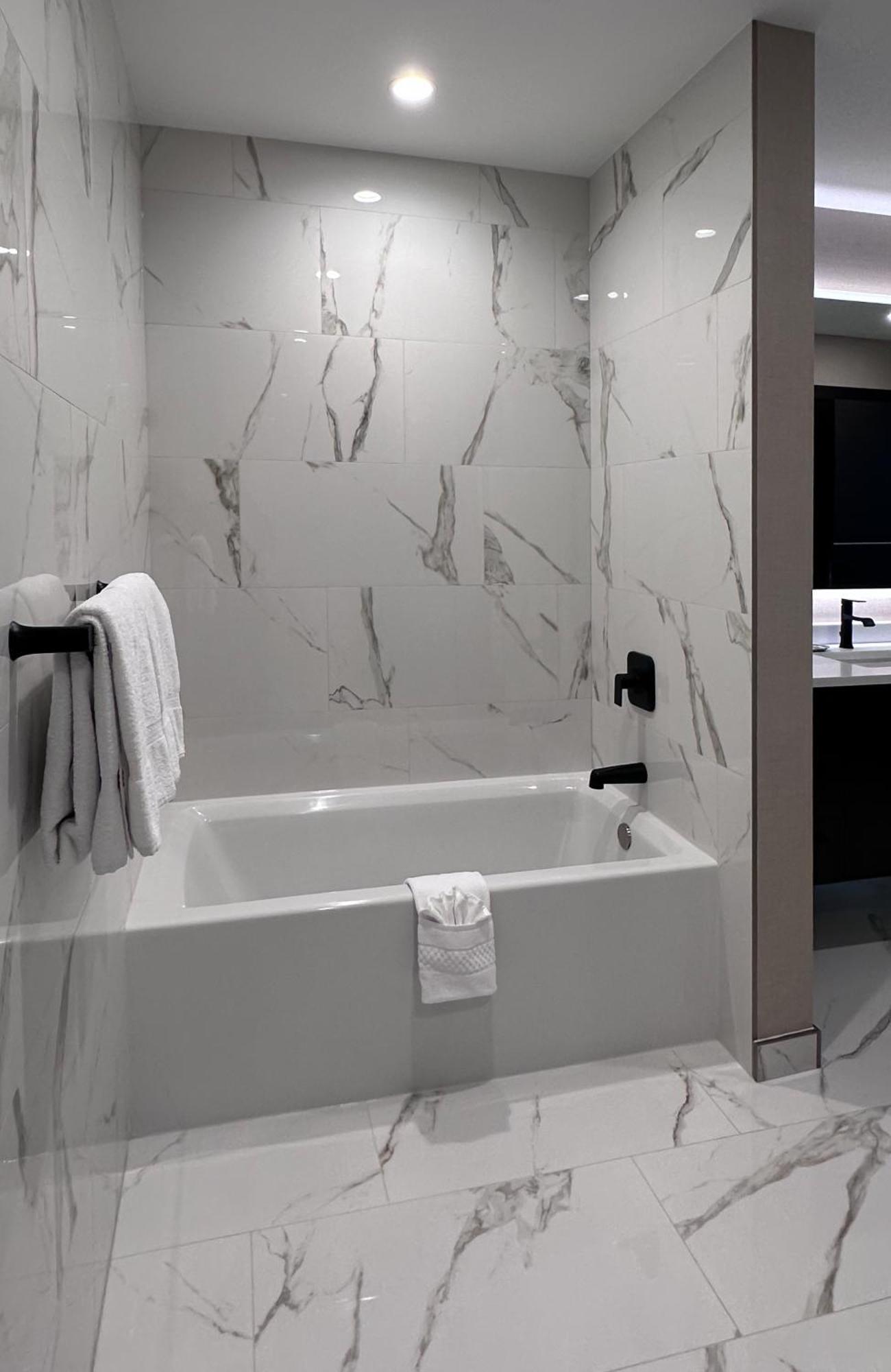 Springhill Suites By Marriott Chicago Chinatown Eksteriør billede