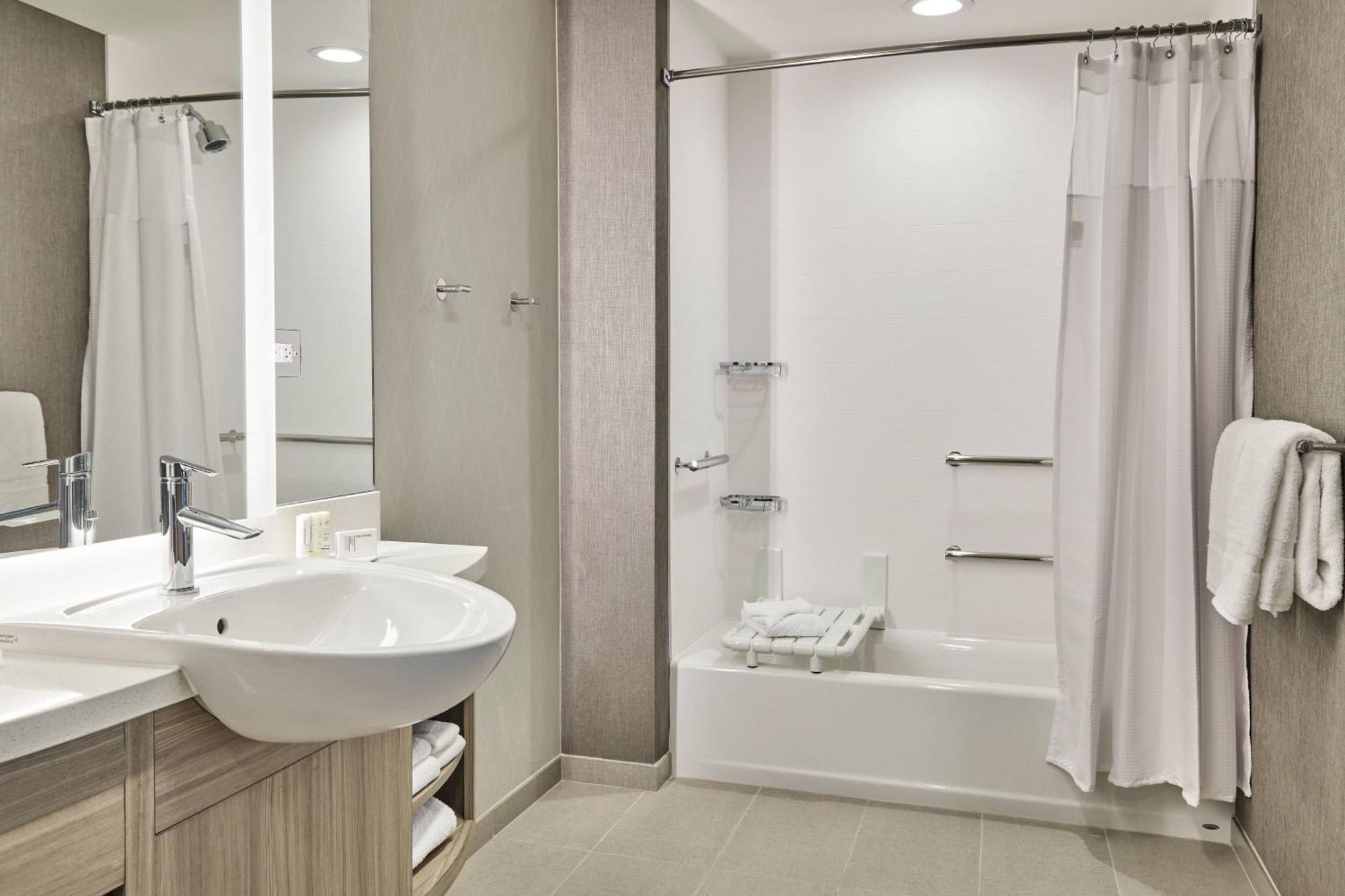 Springhill Suites By Marriott Chicago Chinatown Eksteriør billede