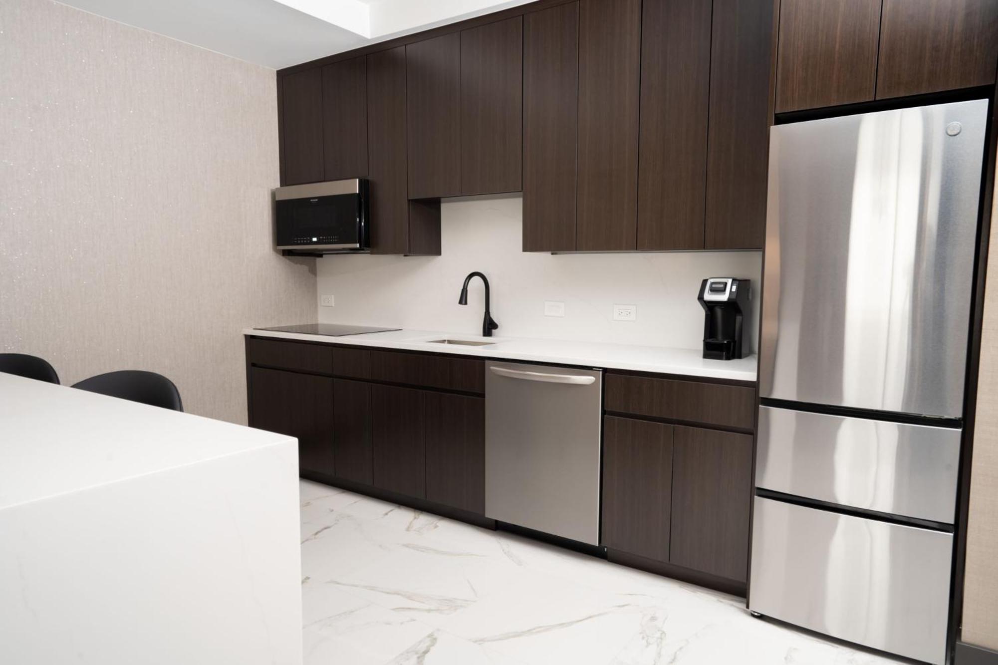 Springhill Suites By Marriott Chicago Chinatown Eksteriør billede