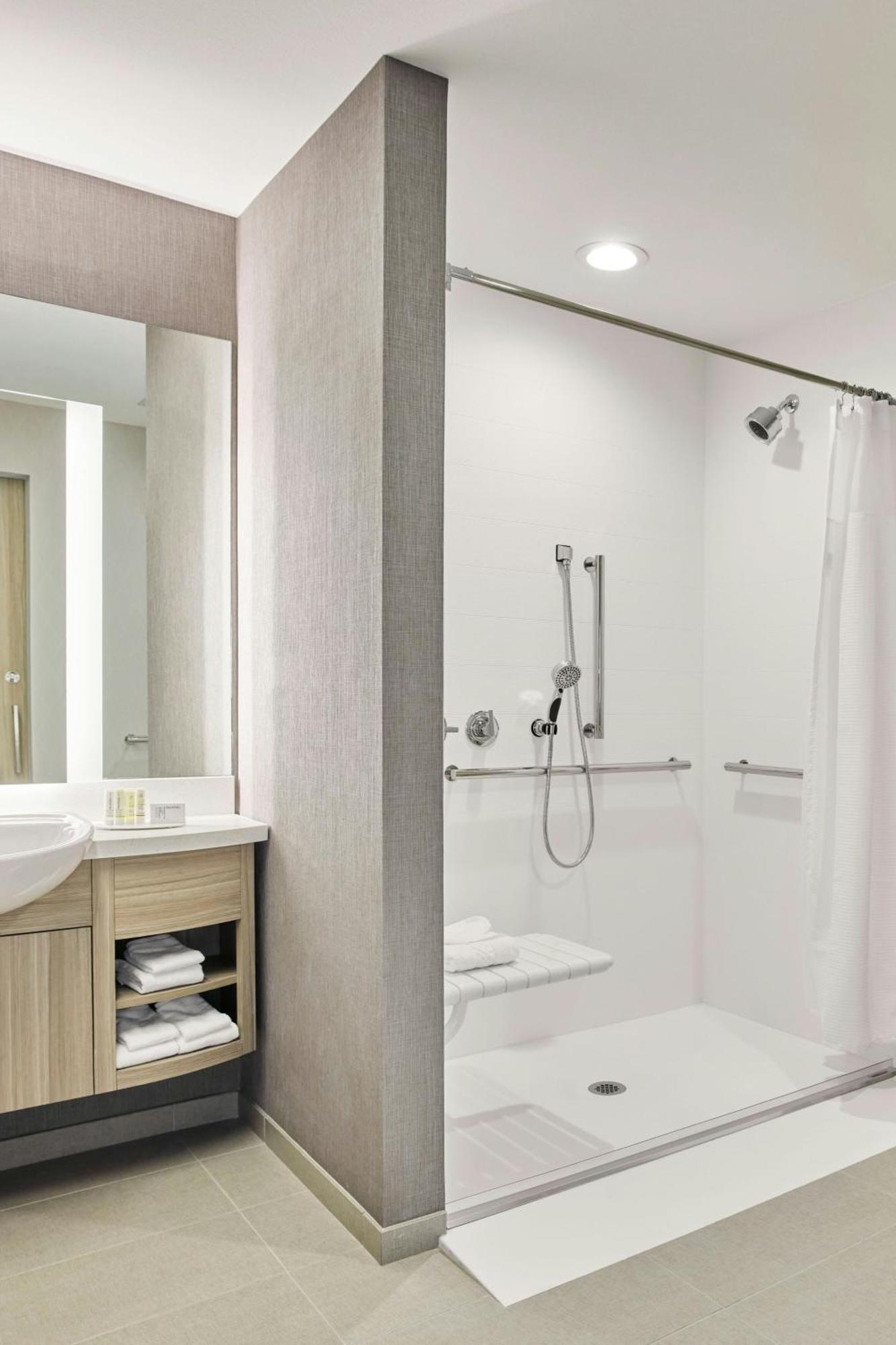 Springhill Suites By Marriott Chicago Chinatown Eksteriør billede